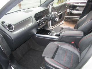 /photos/12223/02338157-fc87-4e8d-bb2e-357bb7462570_i320x240.jpg