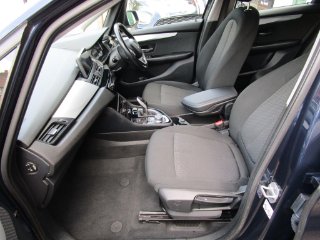 /photos/12223/dc822bd5-6414-4188-b6a6-e63186237222_i320x240.jpg