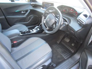 /photos/12223/dfc0f6f5-68f5-4a60-94f0-8b46a100bb31_i320x240.jpg