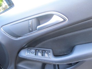 /photos/12223/fb9caece-7b75-4d91-a734-95a64ab81ce2_i320x240.jpg